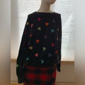 Women’s Retro Vintage Hearts Sweatshirt. Black/colors.Good condition Med…